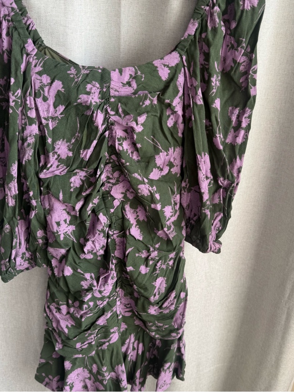 Umgee Green Pink Floral Mini Dress Balloon Sleeves Rouched Ruffle Size Small - Picture 4 of 7